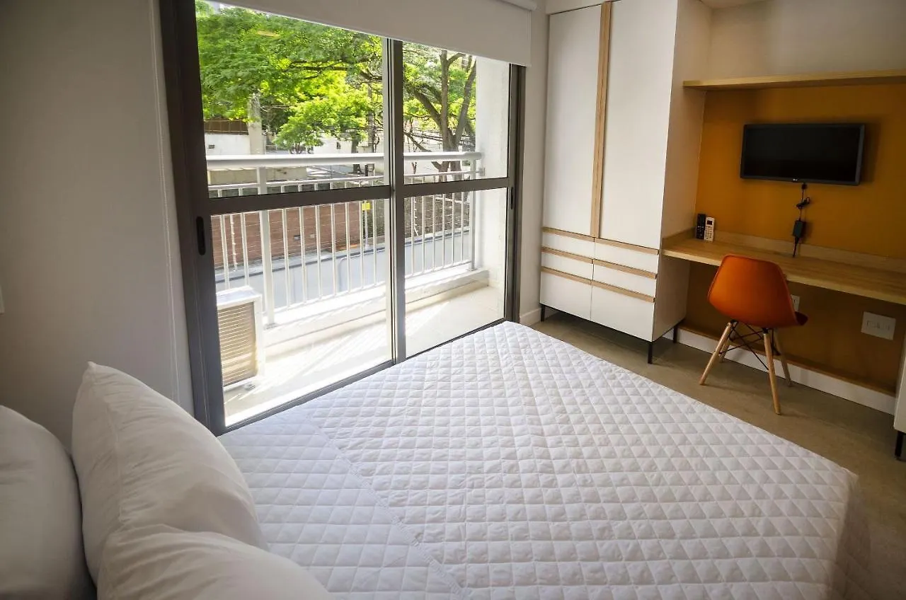 Iionstay Moema Jauaperi São Paulo Brasil