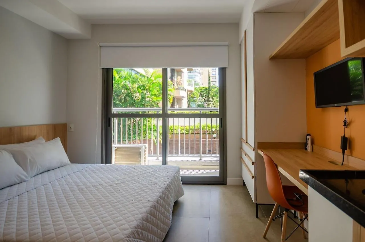 Iionstay Moema Jauaperi São Paulo Brasil